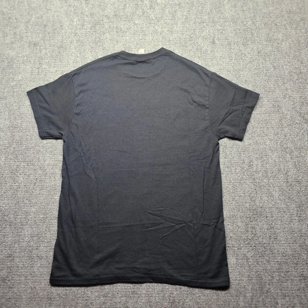 Gildan Fifty Fifty K-Pop Cupid Graphic T-Shirt Black Mens Medium Aran Keena